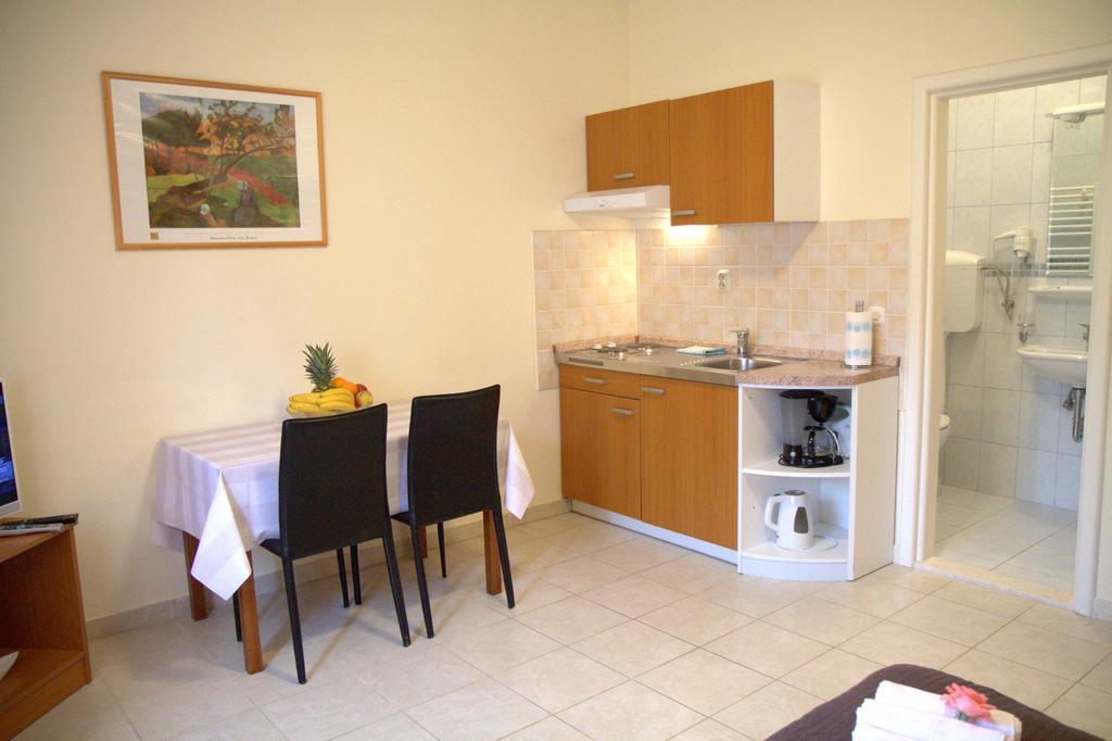 Villa Marica Примоштен Экстерьер фото